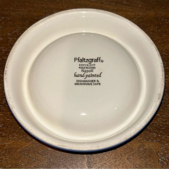 Pfaltzgraff Fish Hand Painted Ceramic Cat Bowl - Picture 3 of 4